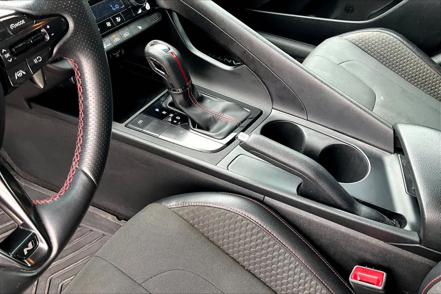 2023 Hyundai Elantra N Line - Photo 17