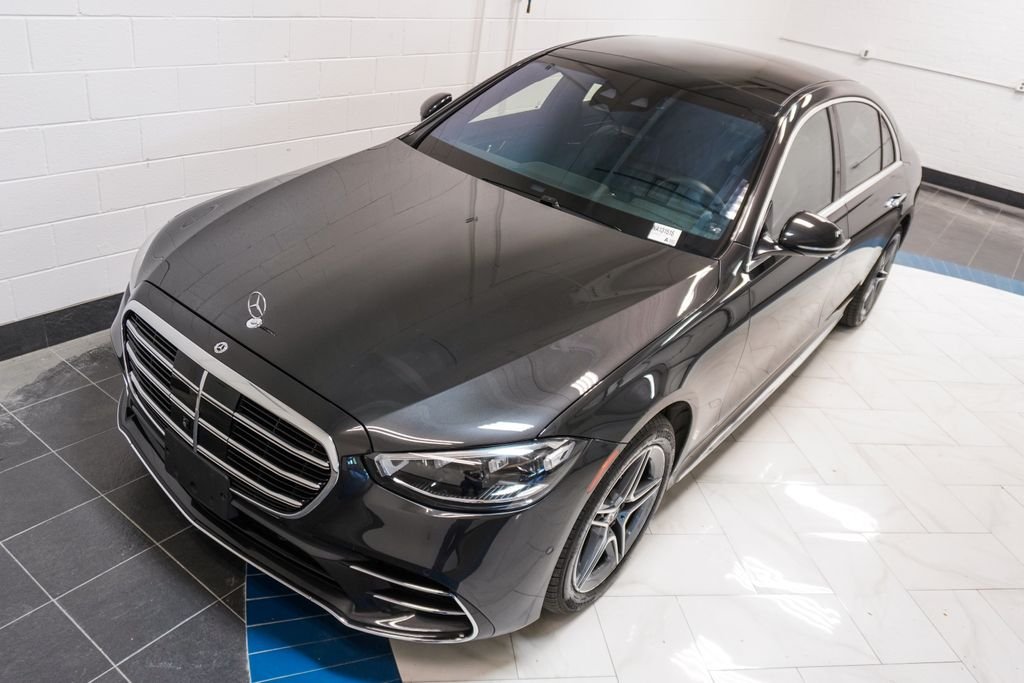 Used 2022 Gray Mercedes-Benz S 500 image 42