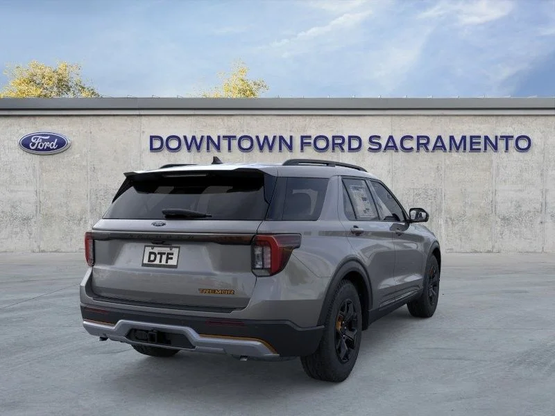 New 2026 Gray Ford Tremor image 9