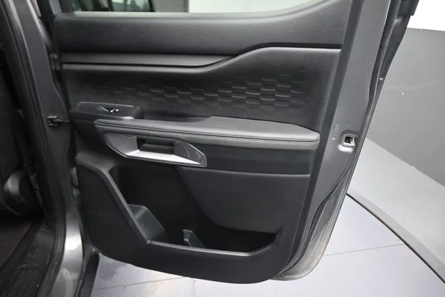 Used 2024 Gray Ford XLT image 15