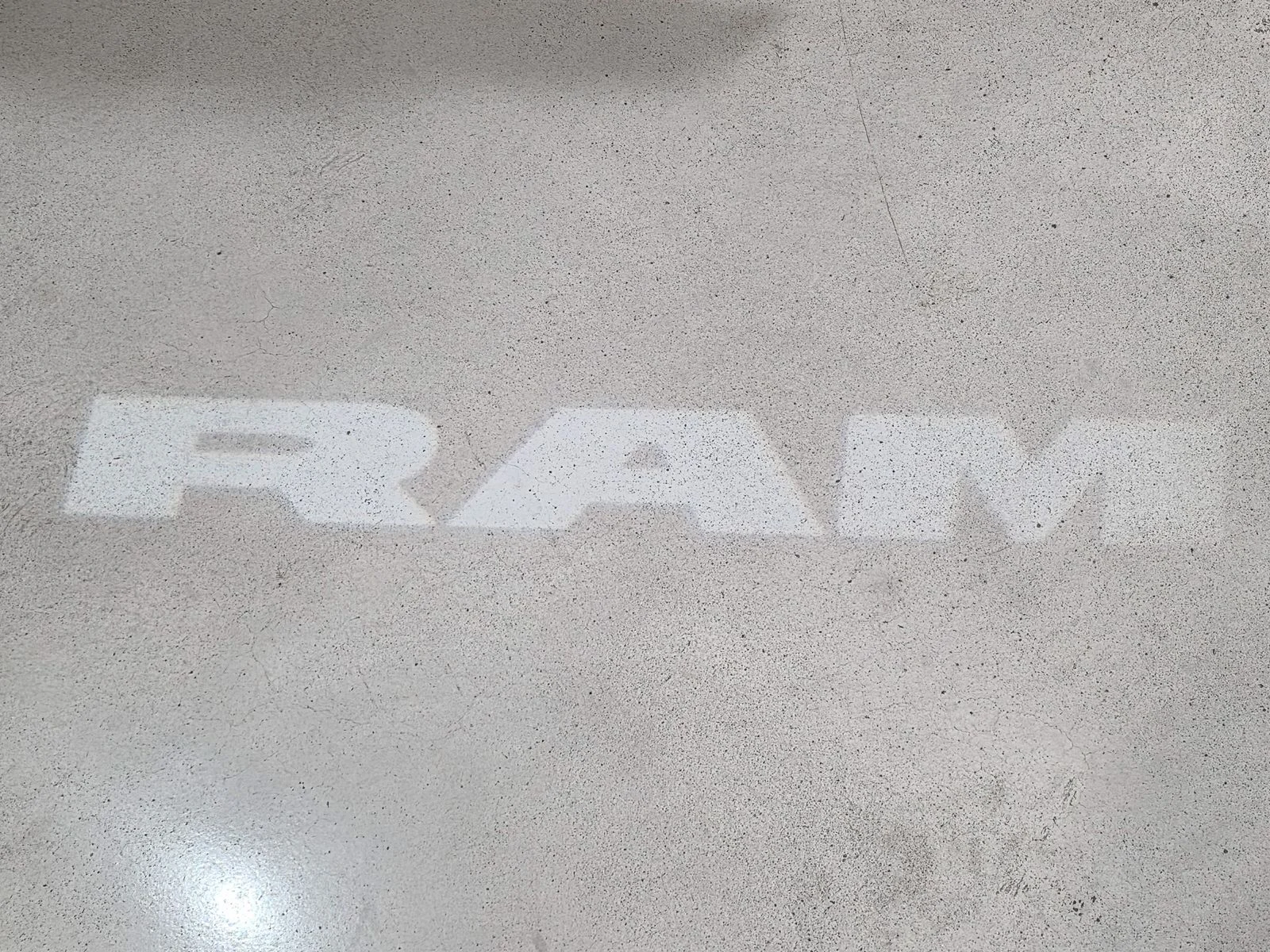 New 2026 Ivory White Tri-Coat Pearl-Coat Exterior Paint RAM Tungsten image 22
