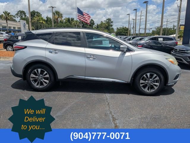 Used 2016 Silver Nissan SV image 3