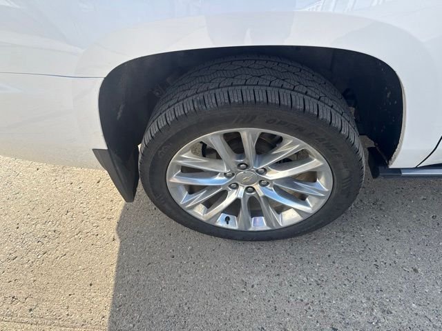 Used 2019 White Chevrolet Premier image 18