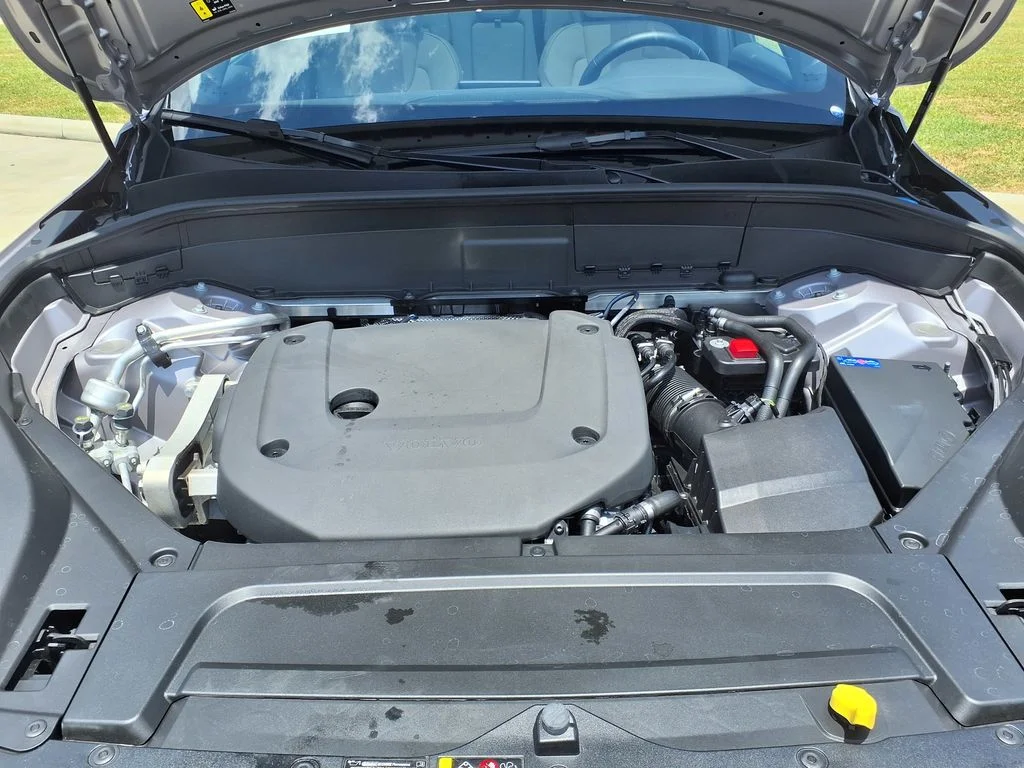 2026 Volvo XC90 Plus - Photo 37