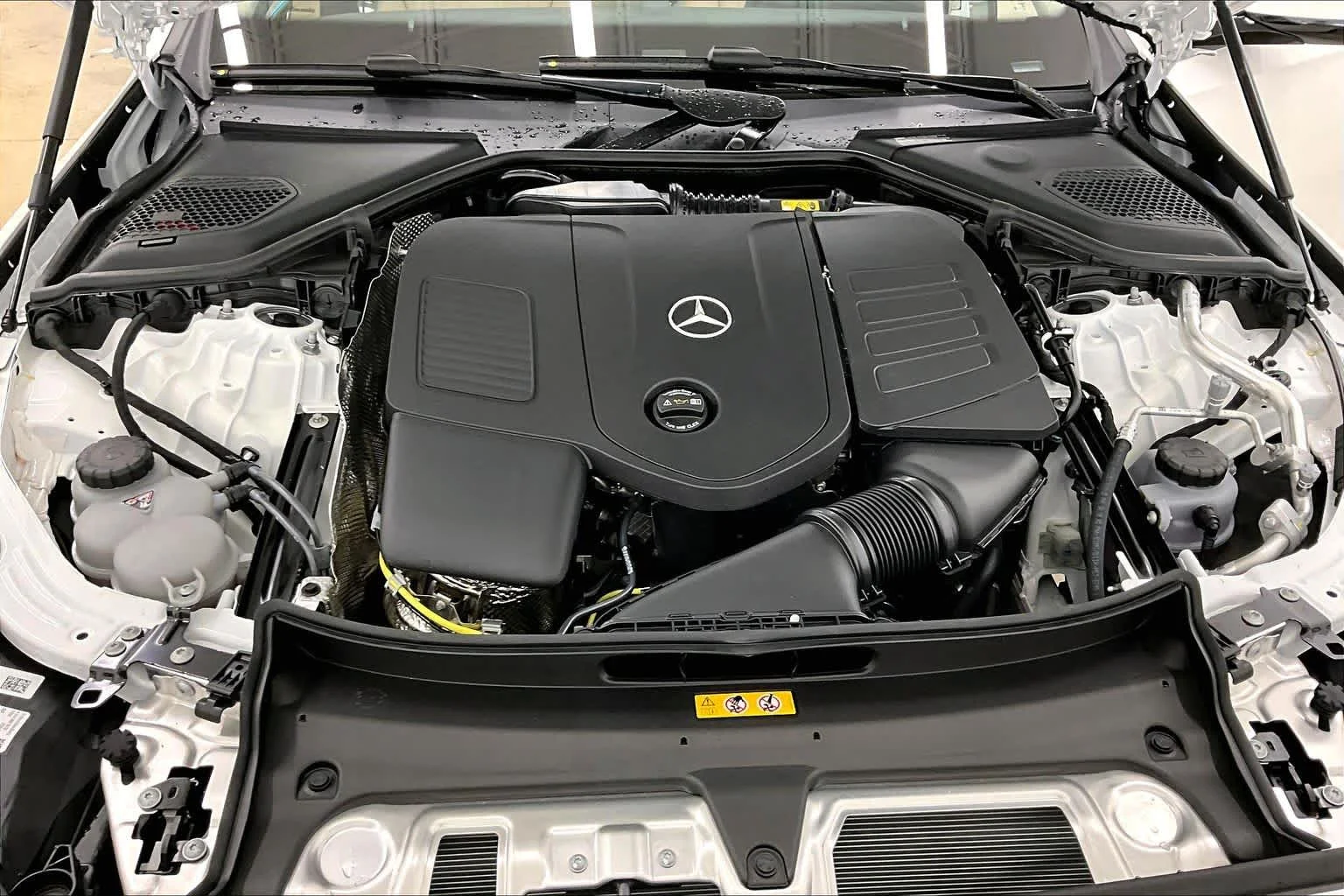 New 2026 Polar White Mercedes-Benz E 350 image 16