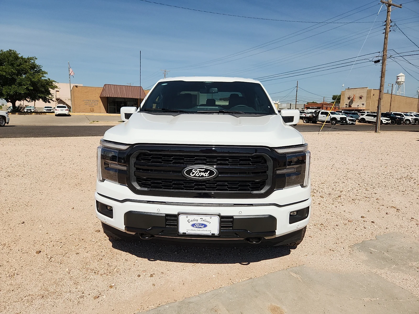 New 2026 Oxford White Ford Lariat image 2