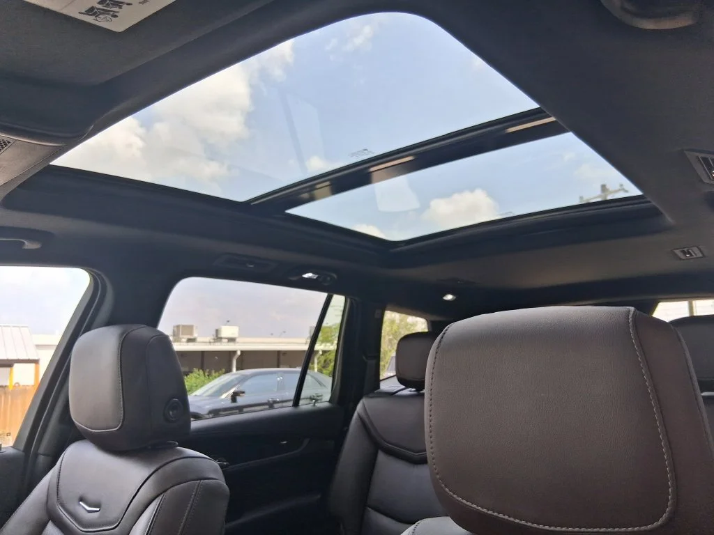 Used 2020 MANHATTAN NOIR METALLIC Cadillac FWD Premium Luxury image 20