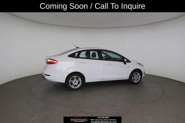 Used 2019 White Ford SE image 21