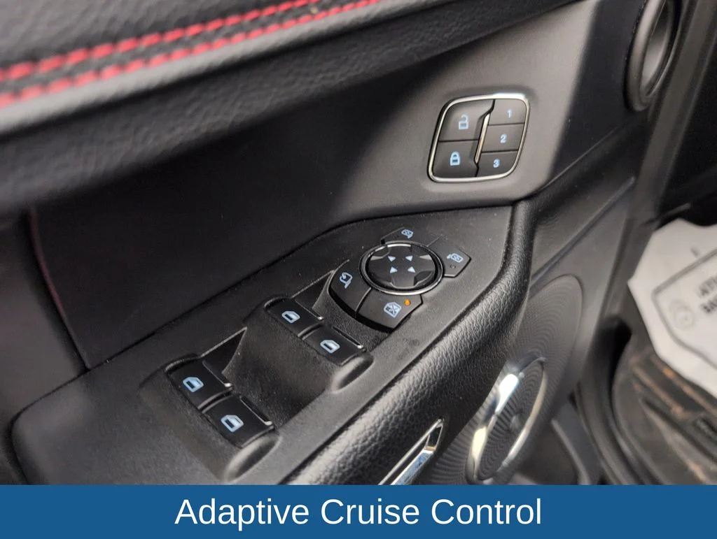 Used 2019 Black Ford Limited image 34