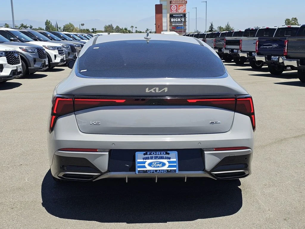 Used 2025 Wolf Gray Kia GT-Line image 6