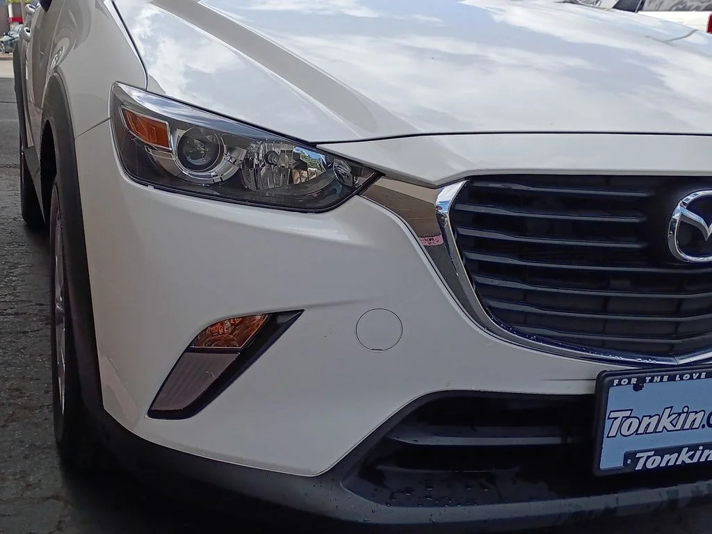 Used 2016 Crystal White Pearl Mica Mazda Touring image 12