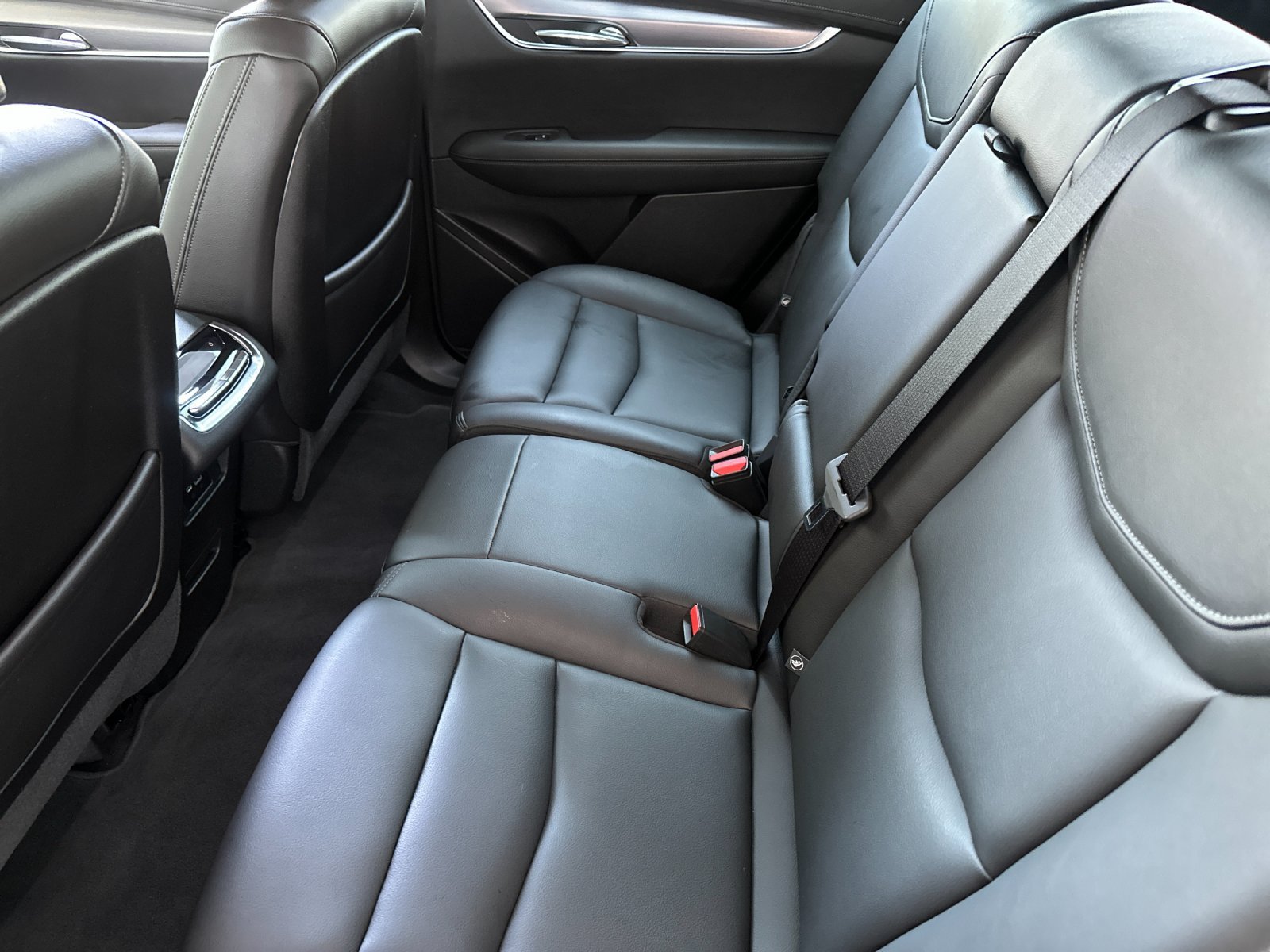 2023 Cadillac XT6 Luxury - Photo 12