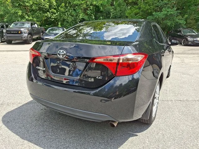 Used 2018 Black Toyota LE image 11