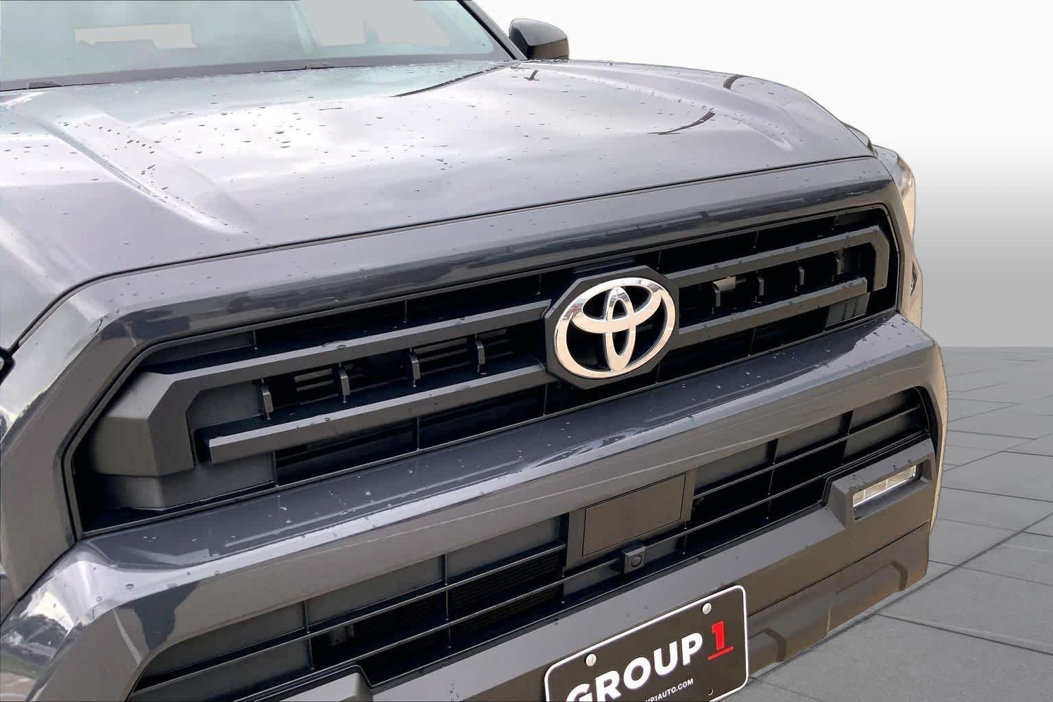 Used 2025 Underground Toyota SR5 image 28