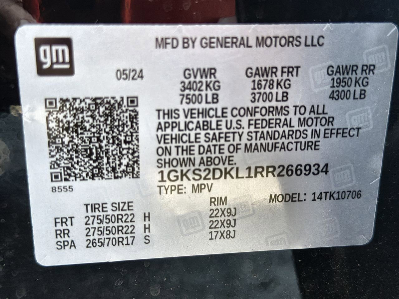 Used 2024 Onyx Black GMC Denali image 29