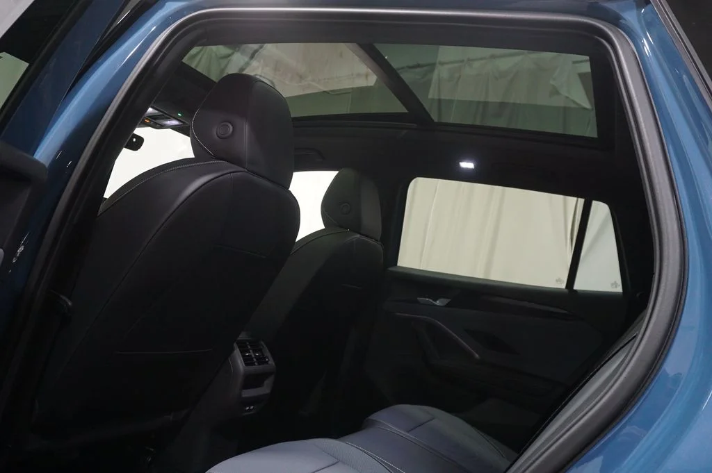 New 2026 Blue Volkswagen 2.0T SE R-Line Black image 26