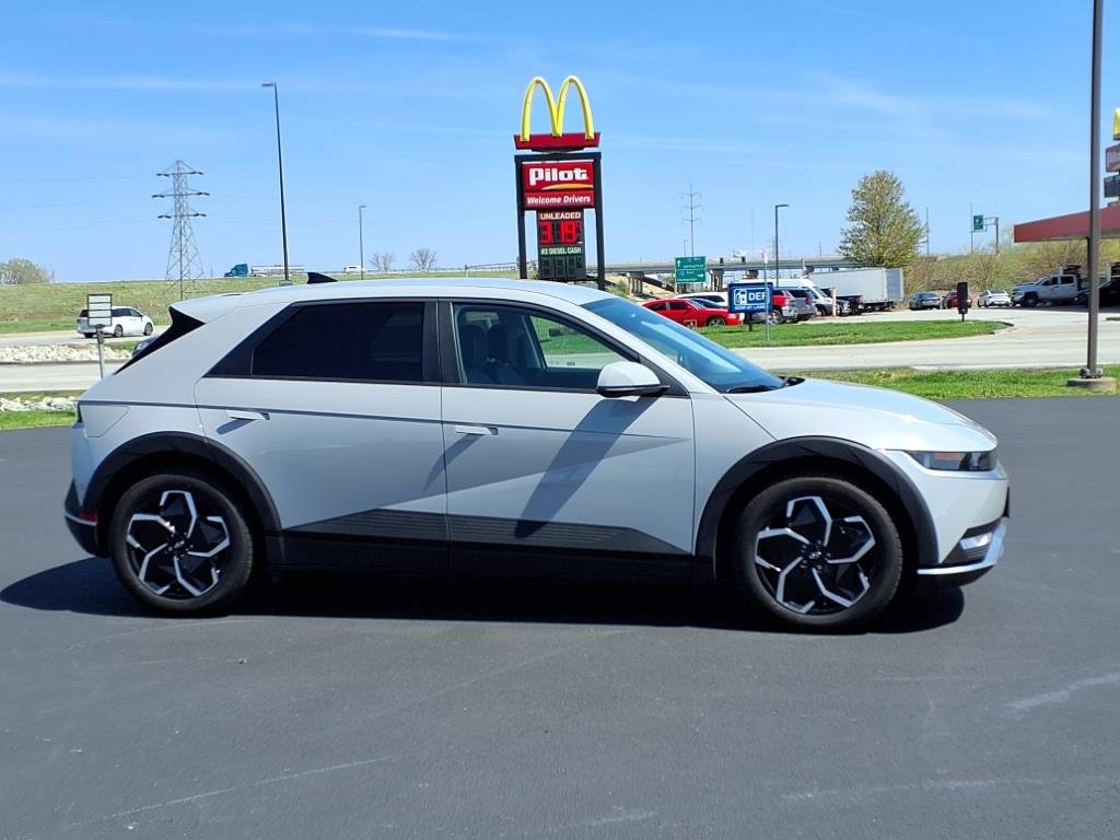 Used 2023 Hyundai IONIQ 5 SEL with VIN KM8KNDAF1PU229497 for sale in Forsyth, IL