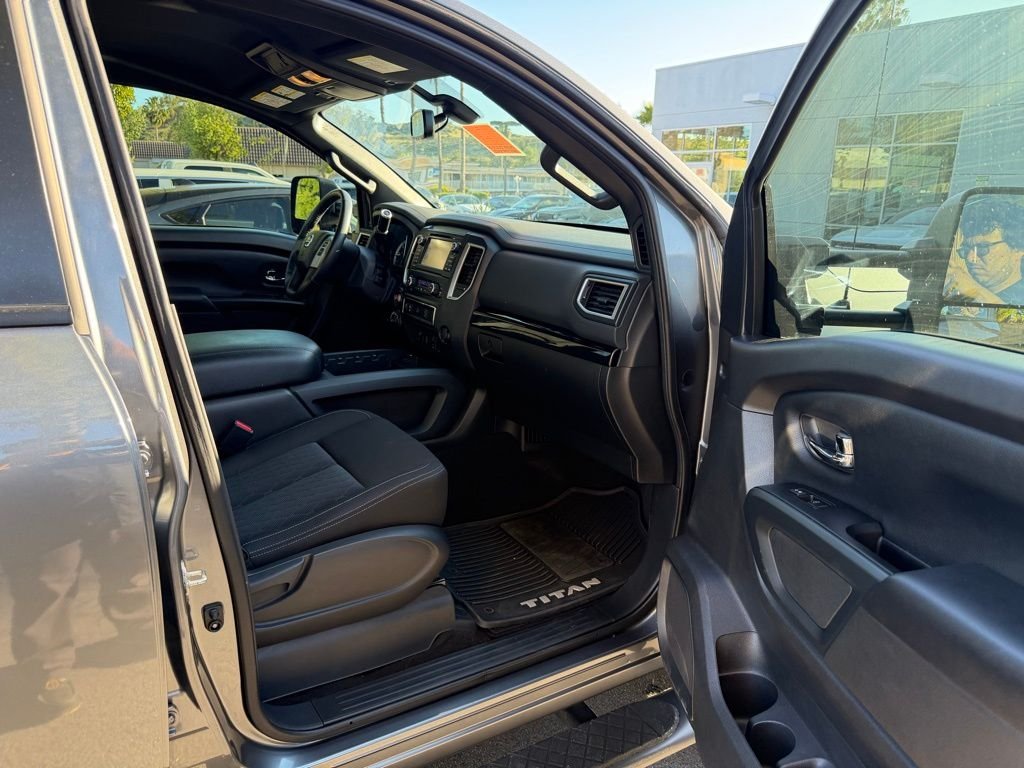 Used 2018 Gray Nissan SV image 24