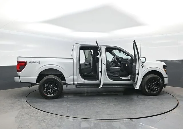 New 2026 Avalanche Ford XLT image 26