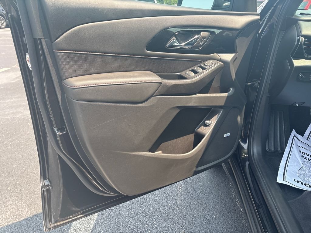 Used 2023 Black Chevrolet RS image 12