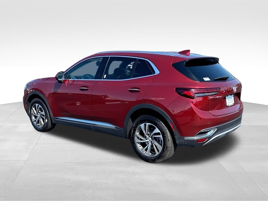 Used 2023 Red Buick Essence image 6