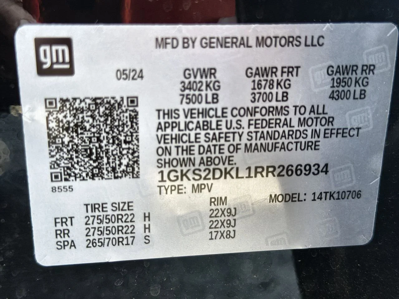 Used 2024 Onyx Black GMC Denali image 29