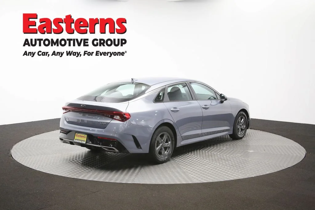 Used 2021 Silver Kia LXS image 39
