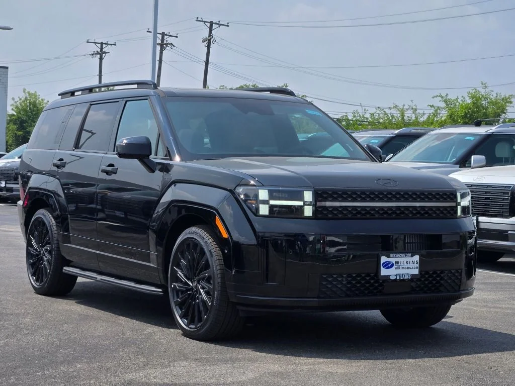 New 2026 Phantom Black Hyundai Calligraphy image 3