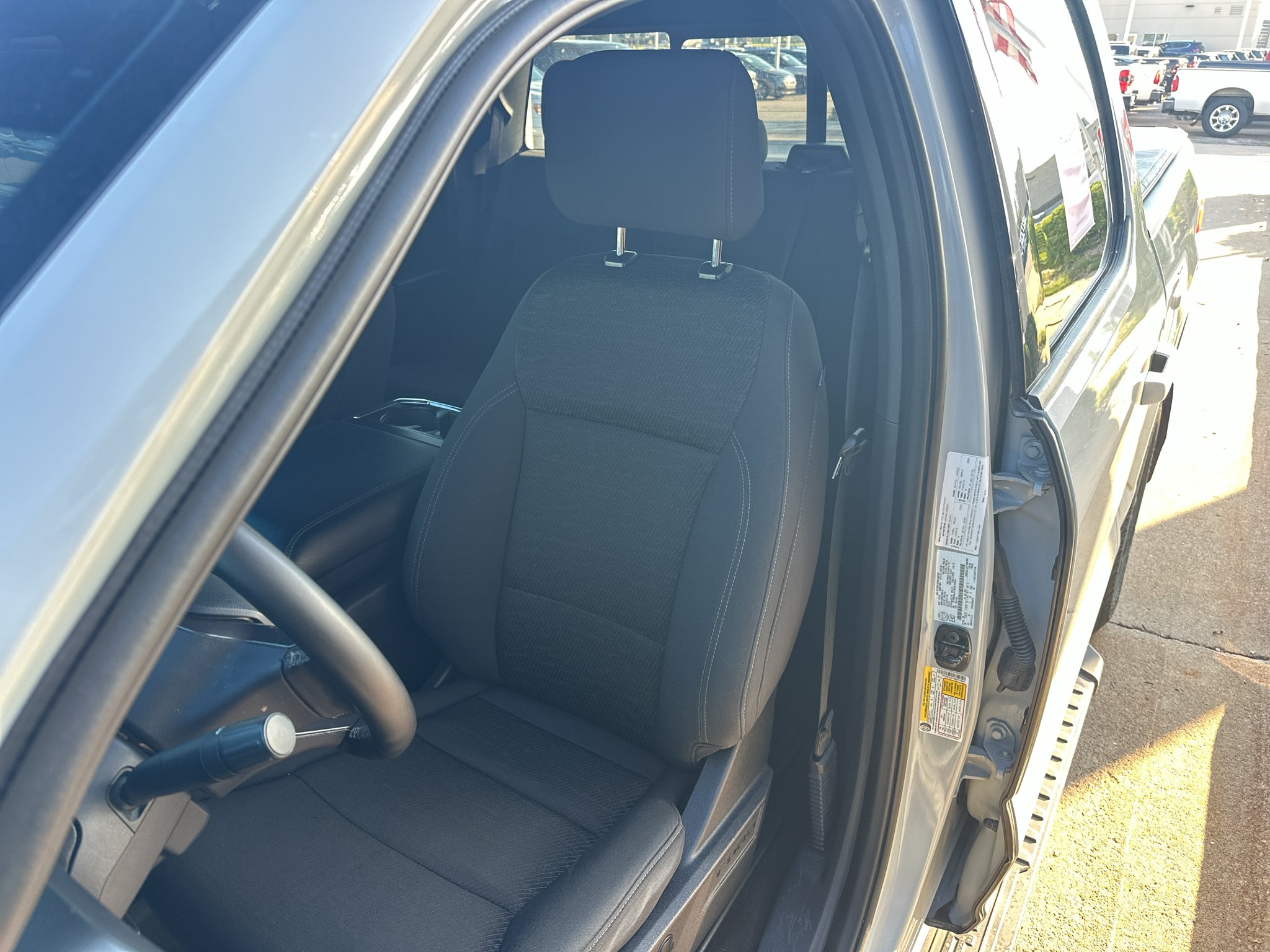 Used 2024 AVALANCHE Ford XLT image 31