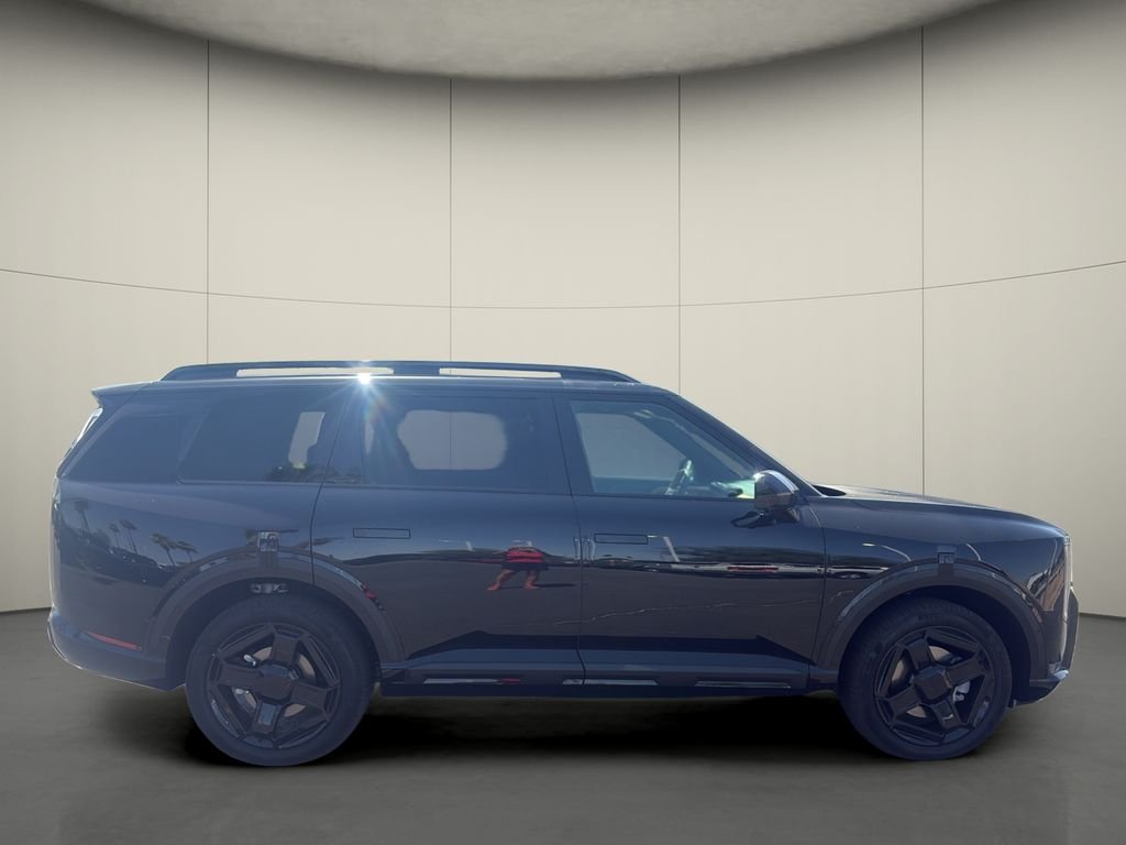 Used 2027 Black Kia X-Line SX image 8
