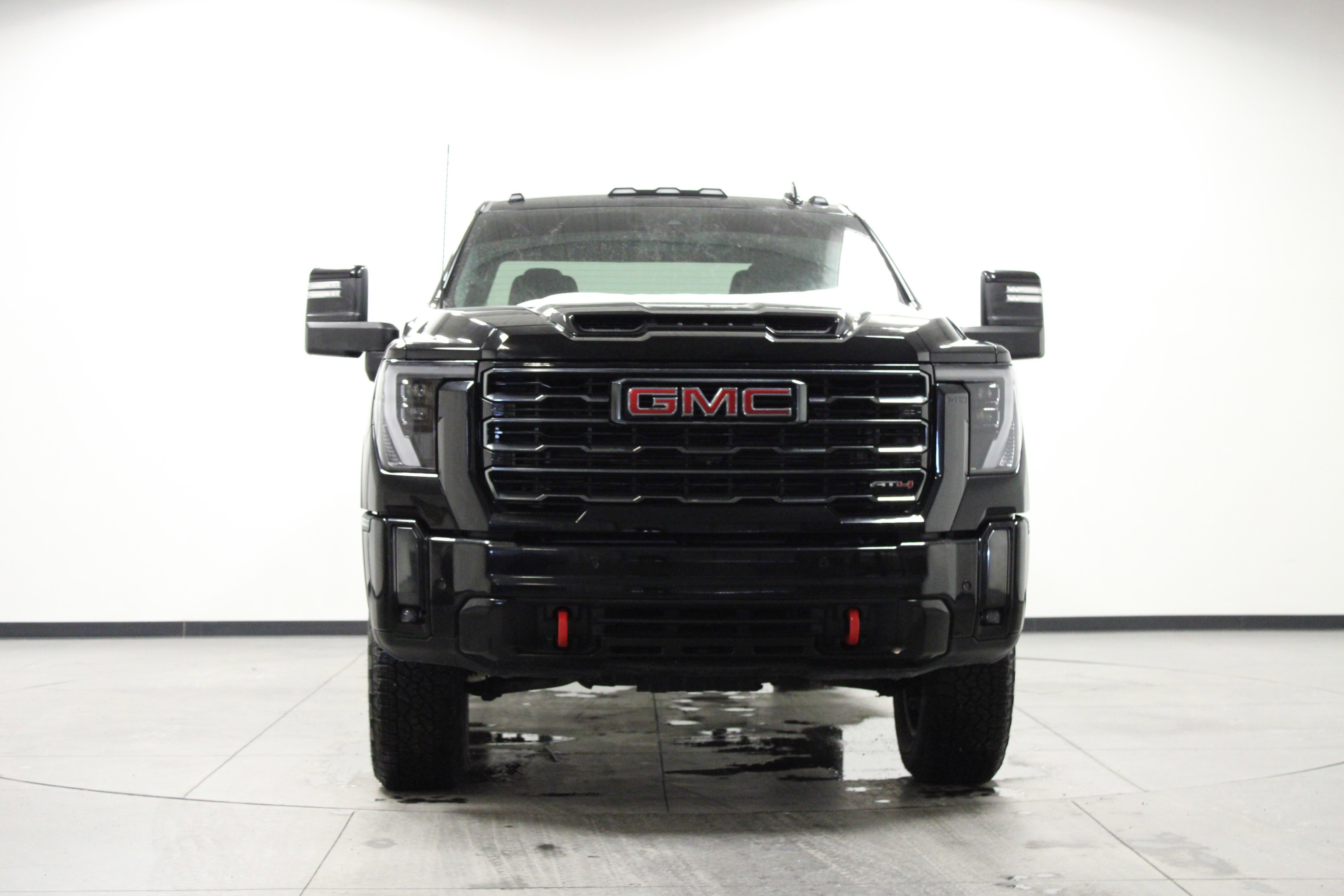 Used 2024 Onyx Black GMC AT4 image 9