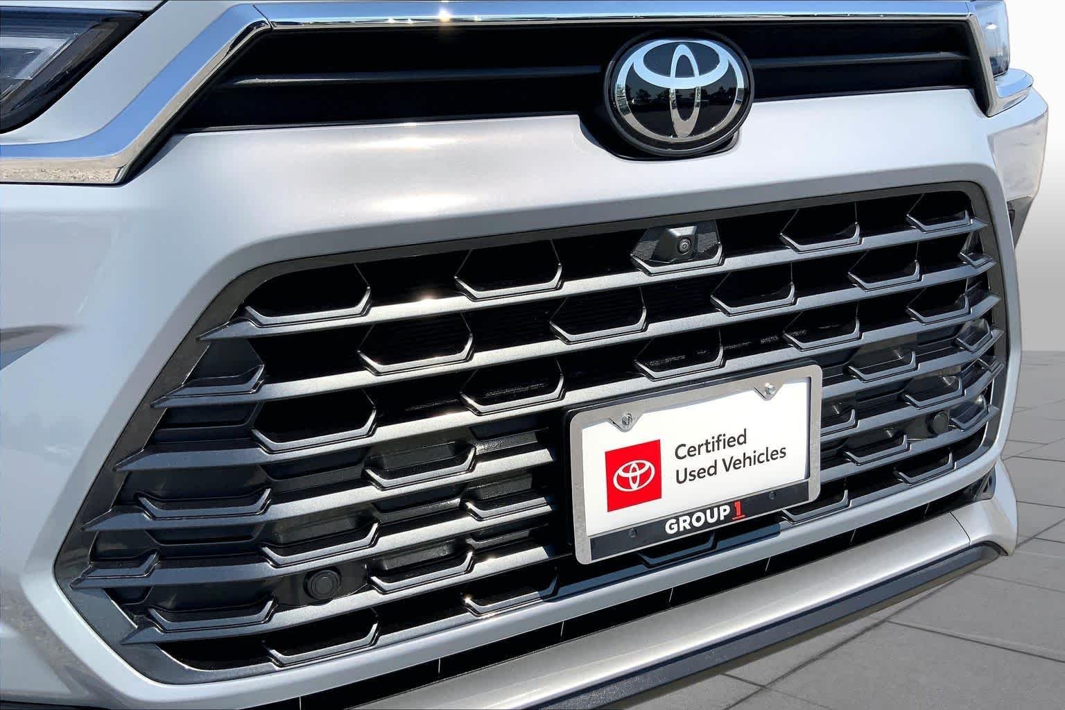Certified Used 2025 Cement Toyota Hybrid MAX Platinum image 29