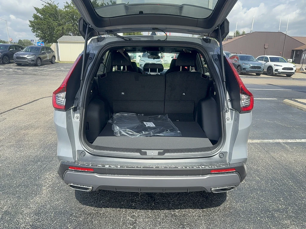 New 2027 Urban Gray Pearl Honda Sport image 17