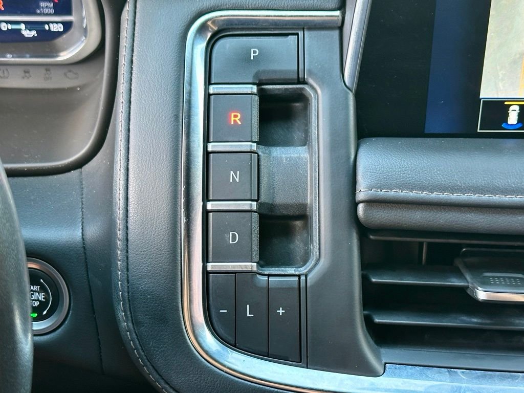Used 2022 Gray Chevrolet High Country image 31