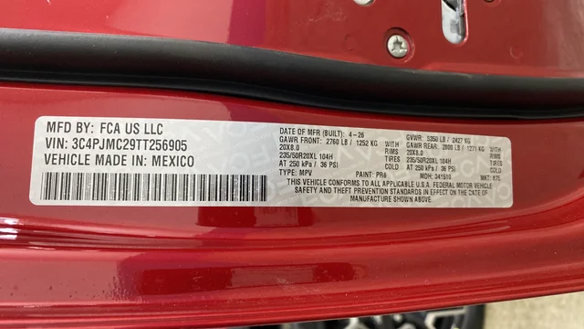 New 2026 Red Hot Pearl-Coat Exterior Paint Jeep Overland image 29