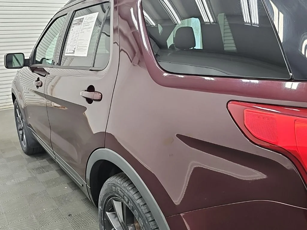 Used 2018 Red Ford XLT image 7