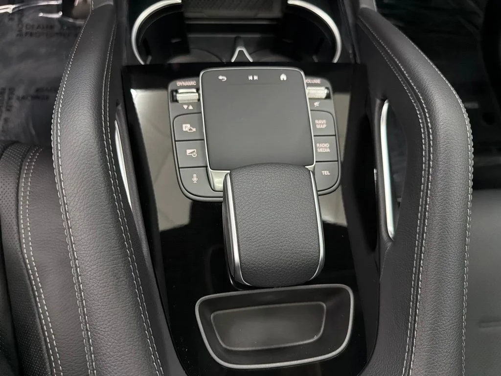 New 2027 White Mercedes-Benz GLE 450 Coupe image 19