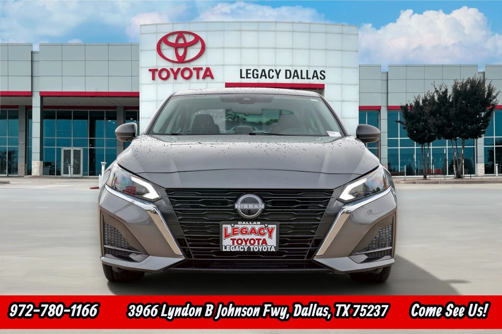 Used 2024 Gray Nissan 2.5 SV image 5