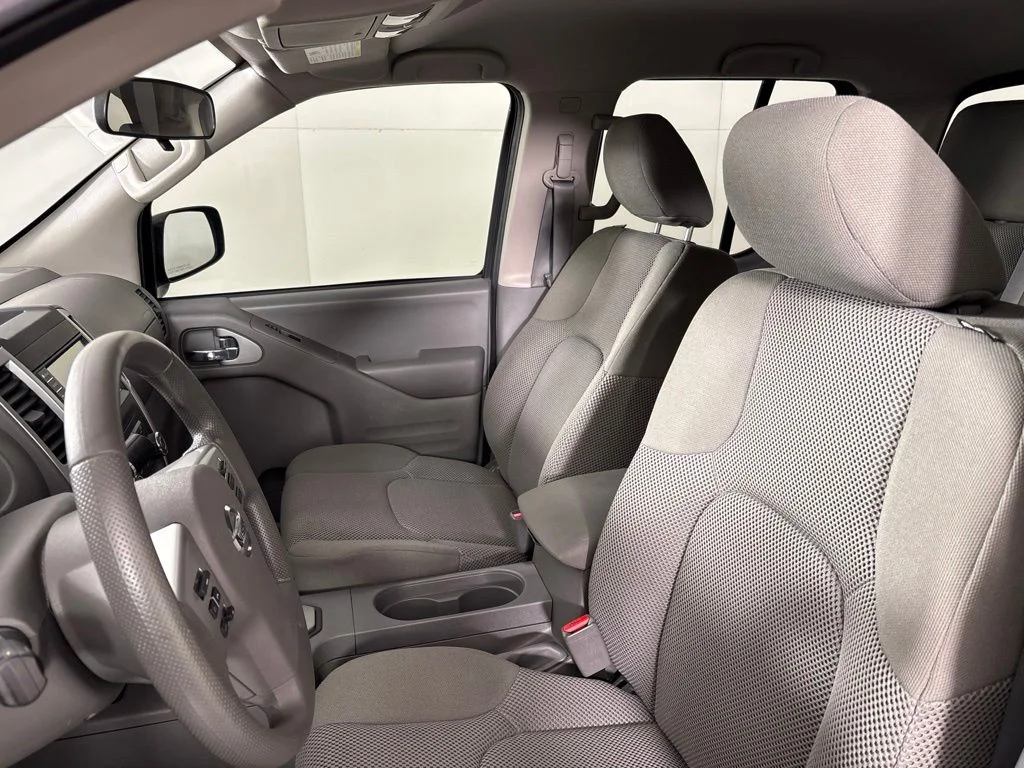 Used 2021 Gray Nissan SV image 23