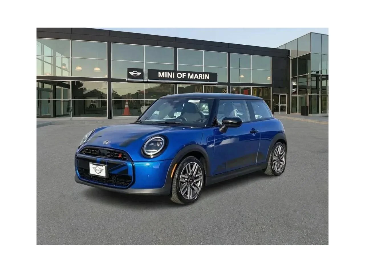 2026 MINI Hardtop Cooper S Signature's photo