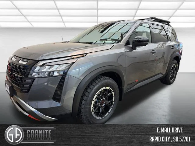 2026 Nissan Pathfinder Rock Creek 4WD's photo