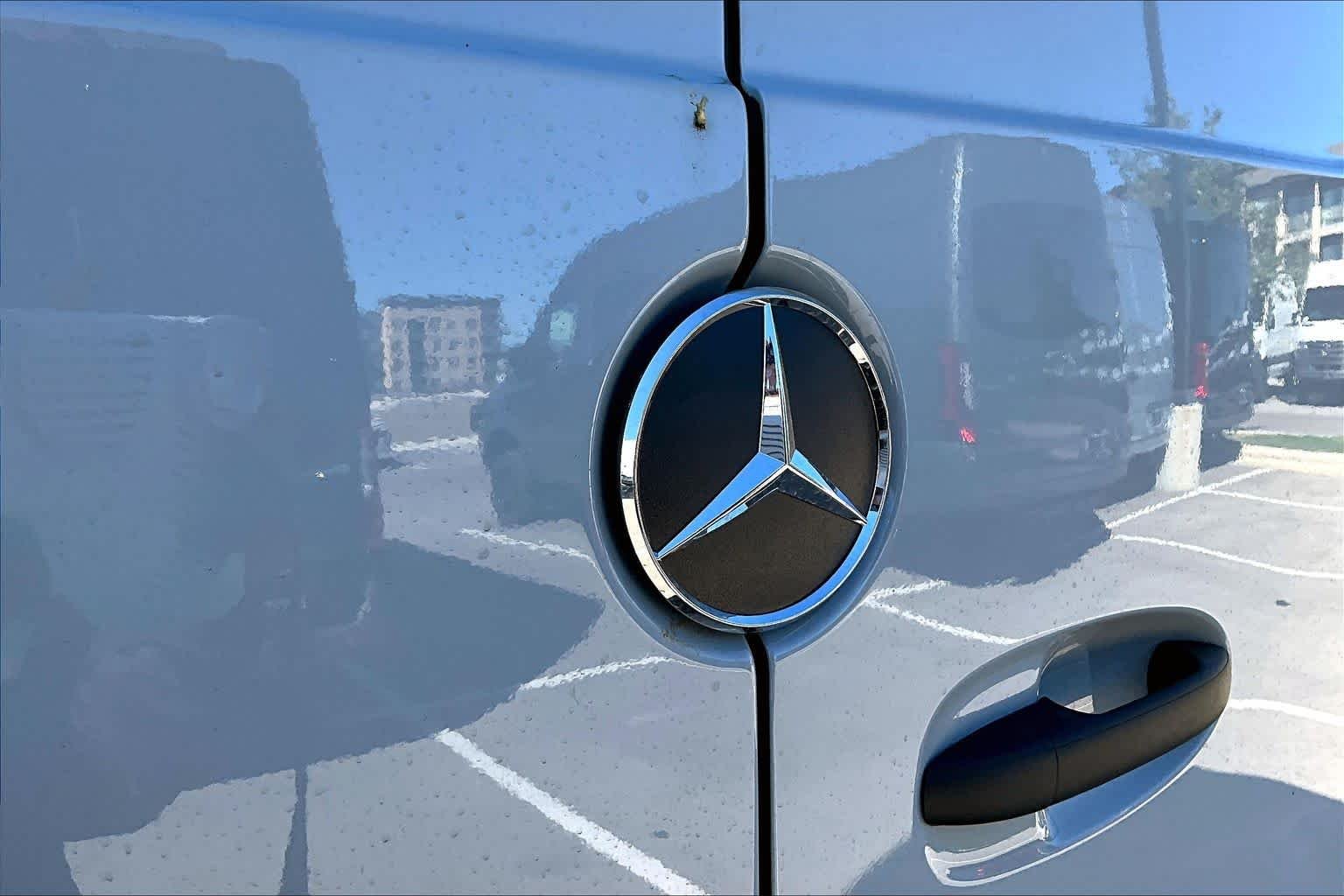 New 2026 Silver Gray Mercedes-Benz  image 15