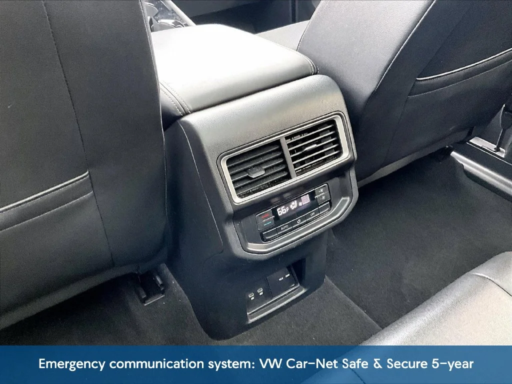 Used 2026 Blue Volkswagen SE w/Technology image 13