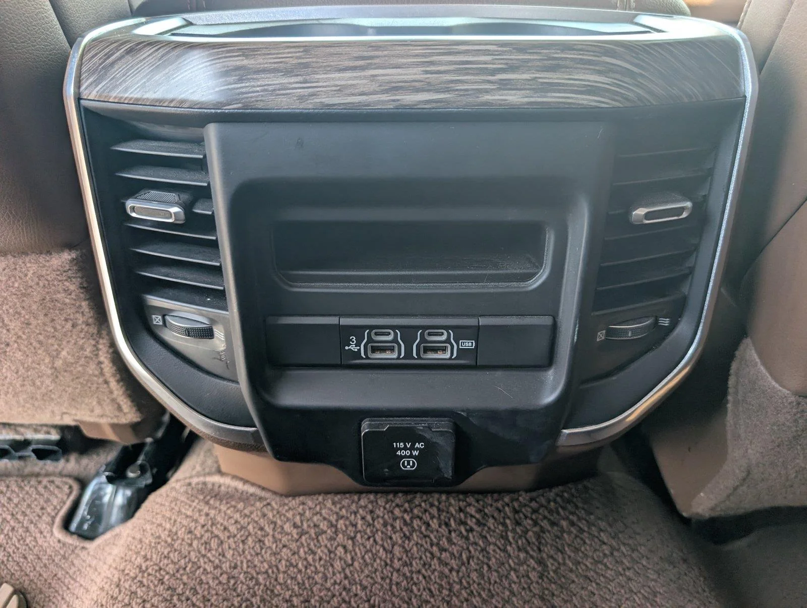 Used 2020 Patriot Blue Pearlcoat Ram Laramie image 39