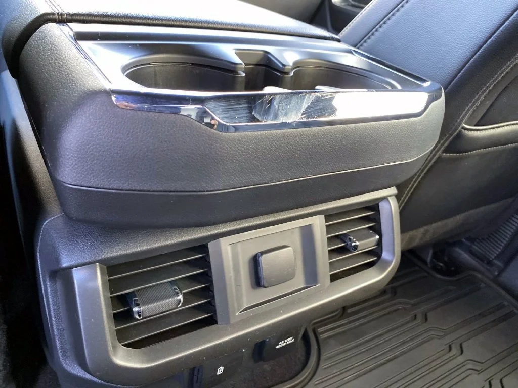 Used 2025 Black Metallic Ford Lariat image 14