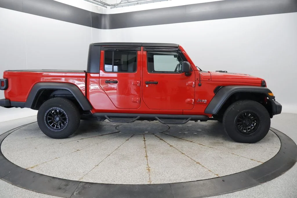 Certified Used 2020 Red Jeep Sport image 8