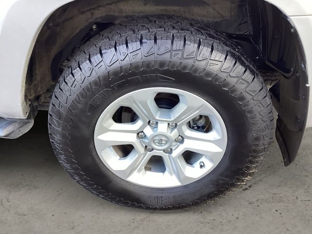 2021 Toyota 4Runner SR5 Premium - Photo 14