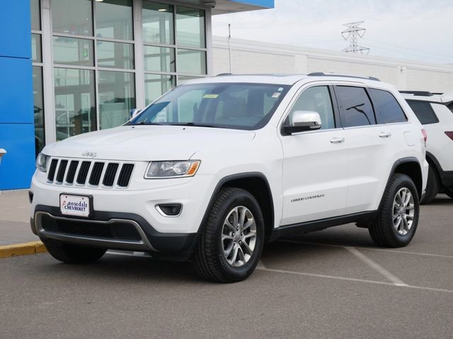Used 2015 Jeep Grand Cherokee Limited with VIN 1C4RJFBGXFC739093 for sale in Roseville, Minnesota