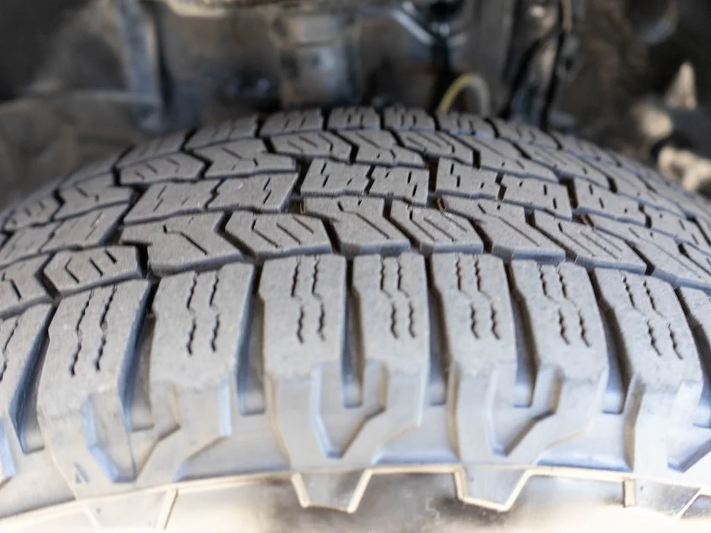 Used 2019 Silver Toyota XLE image 34