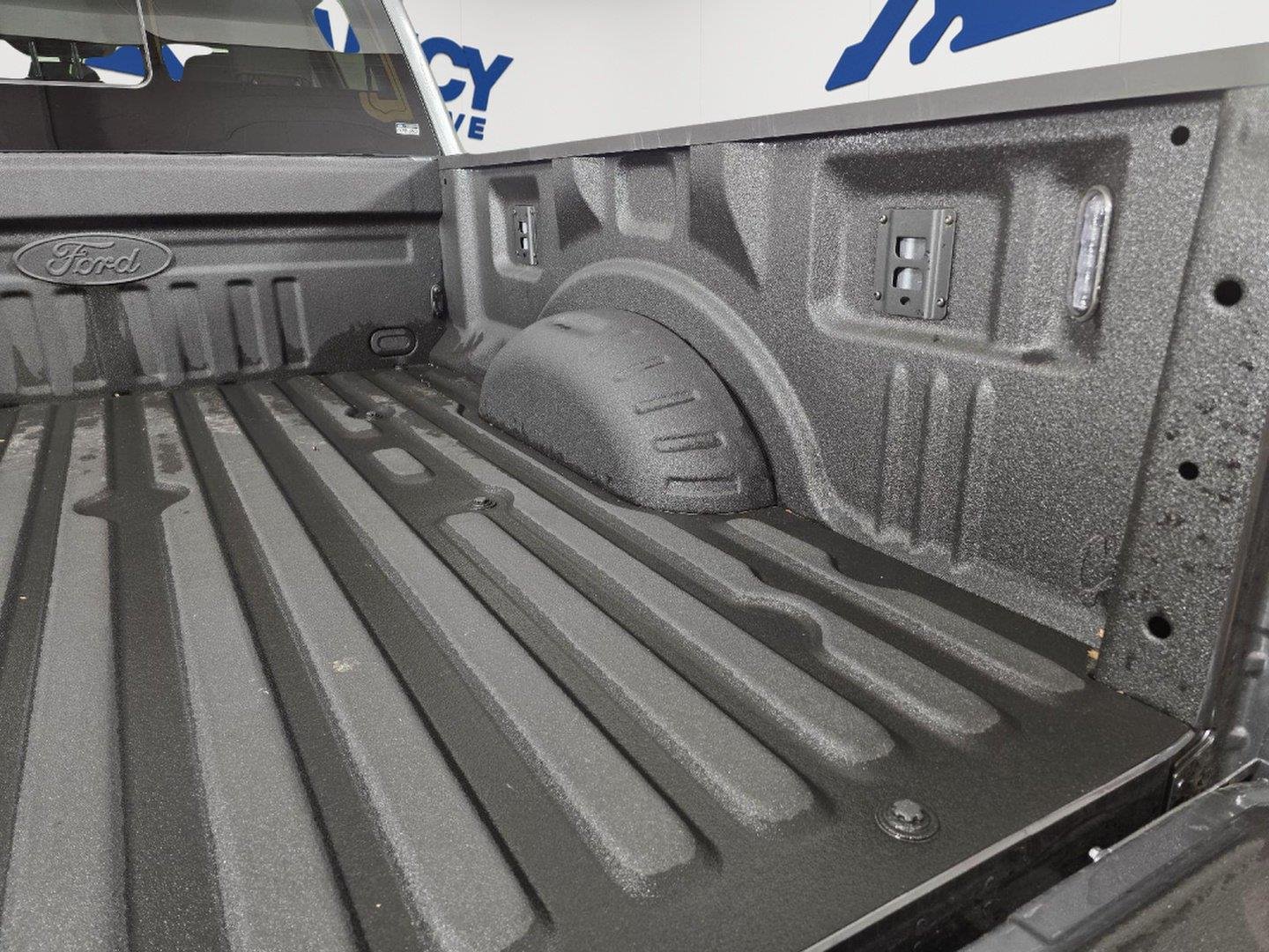 2026 Ford F-250 Super Duty XLT - Photo 8